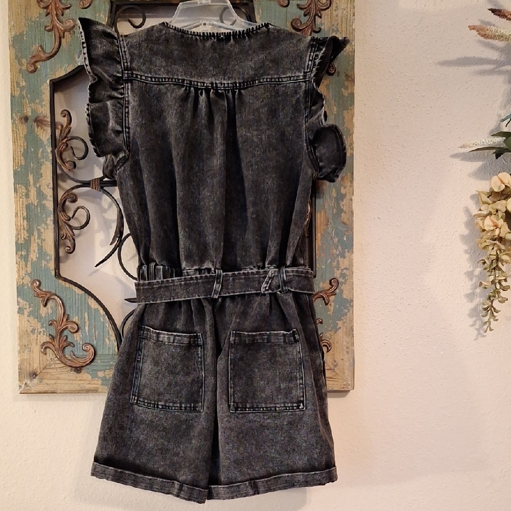 Le Lis Black Denim Romper. Great Condition Size XS - Picture 4 of 16